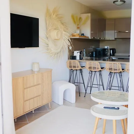 Apartamento With Pool View Salina Bay Porto-vecchio *