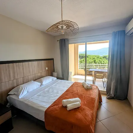 With Pool View Salina Bay Porto-vecchio