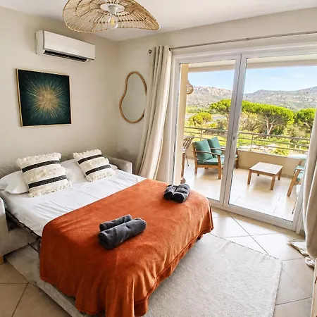 Apartment With Pool View Salina Bay Porto-vecchio